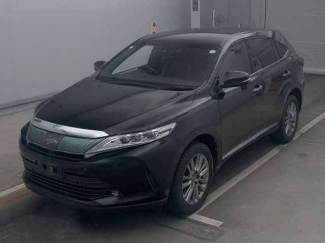 TOYOTA HARRIER 2018