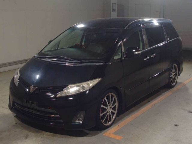 TOYOTA ESTIMA 2010