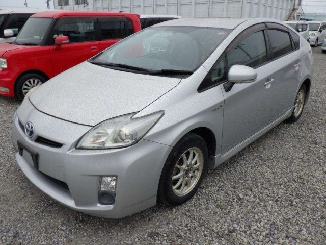 TOYOTA PRIUS 2010