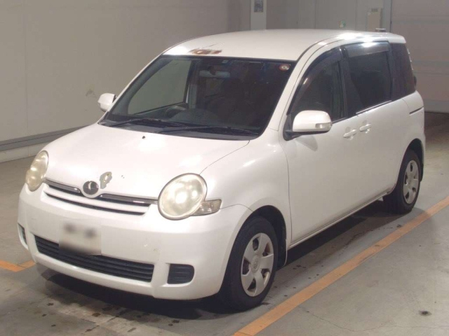 TOYOTA SIENTA 2009