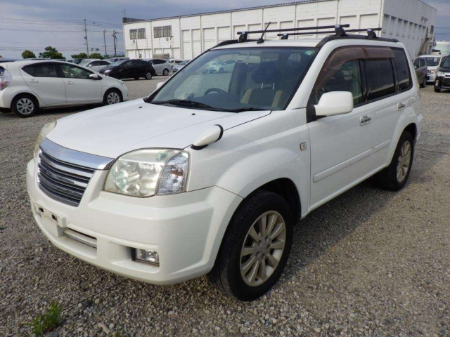 NISSAN X-TRAIL