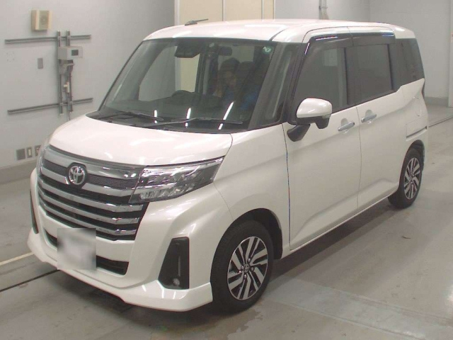 TOYOTA ROOMY 2024