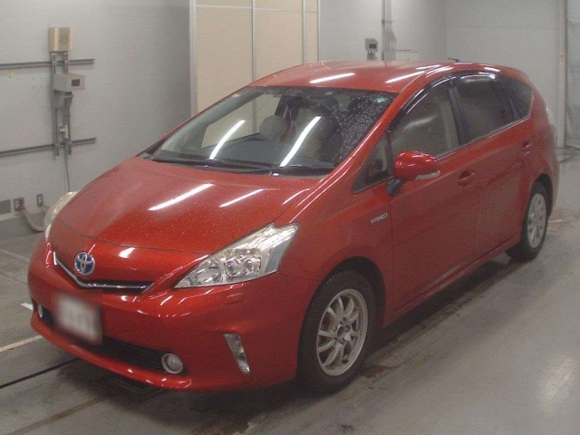 TOYOTA PRIUS ALPHA