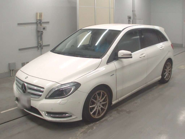 MERCEDES BENZ B CLASS 2012