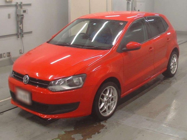 VOLKSWAGEN POLO 2014