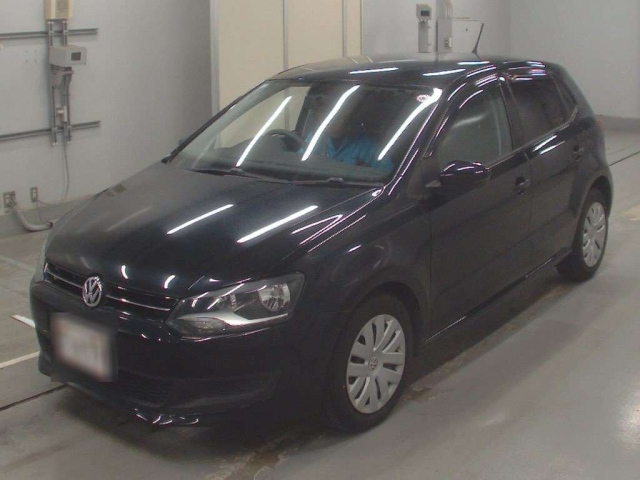 VOLKSWAGEN POLO 2012