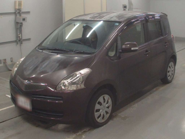 TOYOTA RACTIS 2010