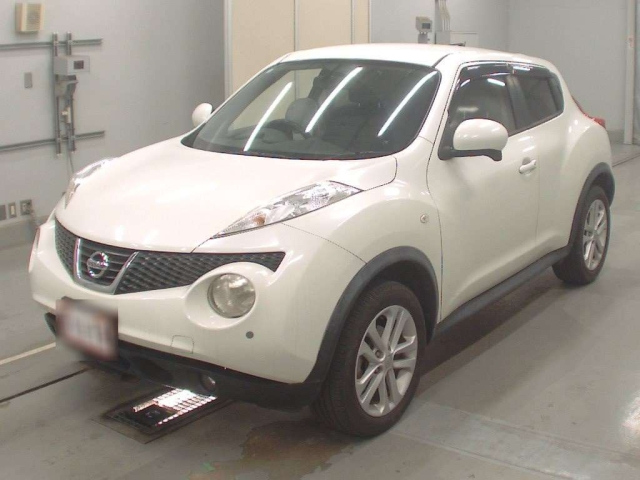 NISSAN JUKE 2012