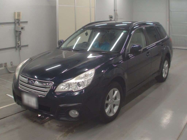 SUBARU LEGACY OUTBACK 2013