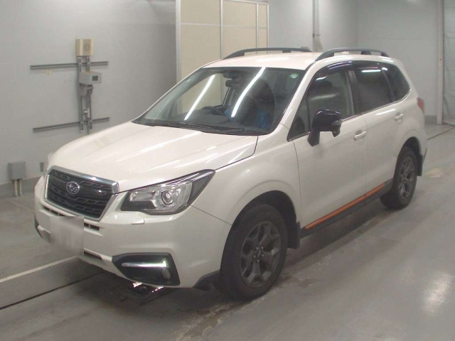 SUBARU FORESTER 2017
