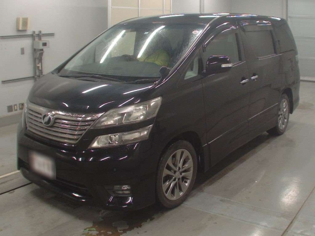 TOYOTA VELLFIRE 2010