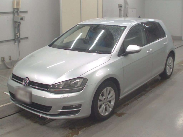 VOLKSWAGEN GOLF 2015