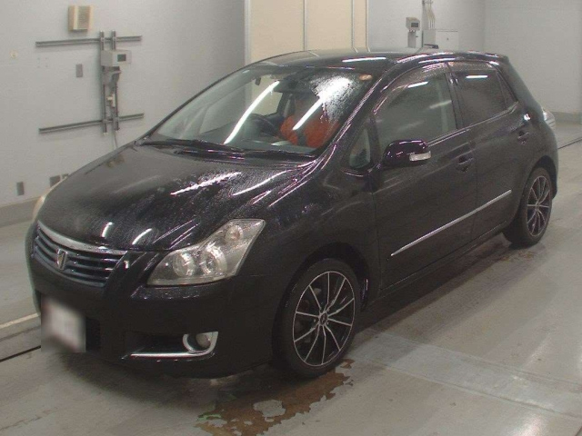 TOYOTA BLADE 2010