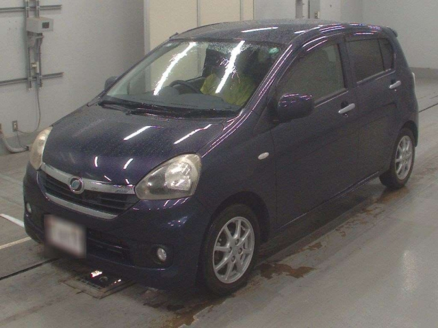 DAIHATSU MIRA E S 2013