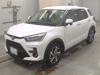 TOYOTA RAIZE 2025