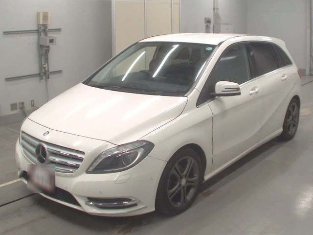 MERCEDES BENZ B CLASS 2014