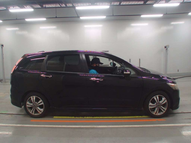 HONDA STREAM 2014
