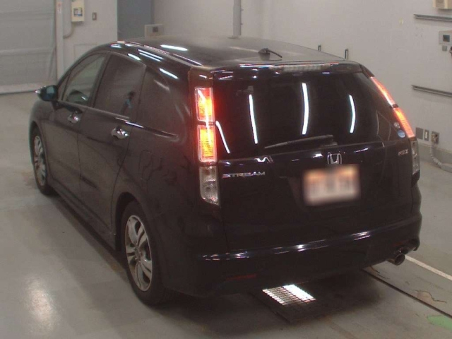 HONDA STREAM 2014