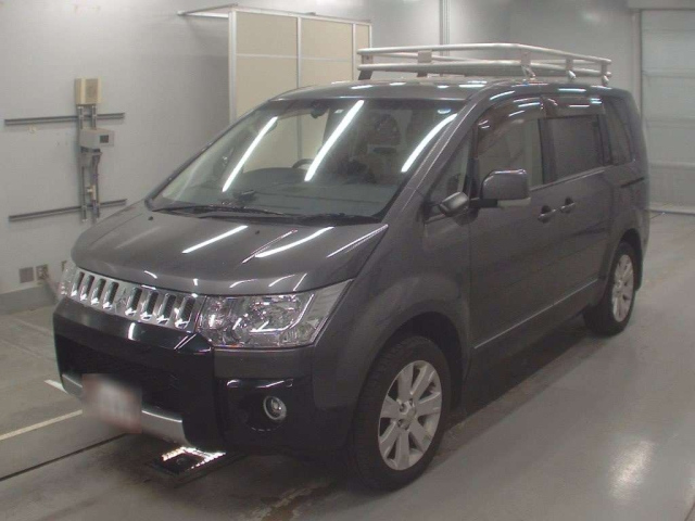 MITSUBISHI DELICA D5 2018
