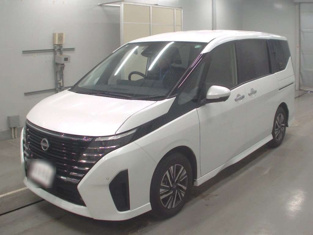 NISSAN SERENA 2023