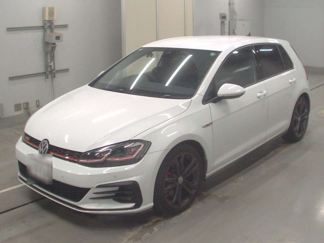 VOLKSWAGEN GOLF 2018