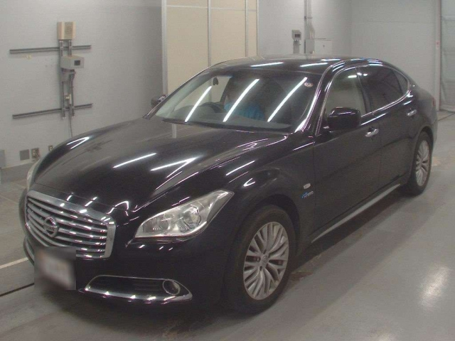 NISSAN CIMA 2012