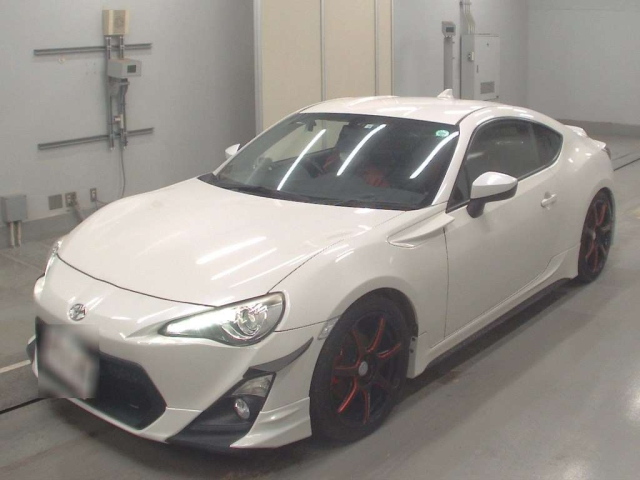 TOYOTA 86