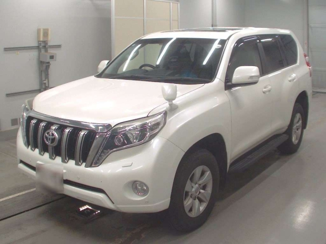 TOYOTA LAND CRUISER PRADO 2016