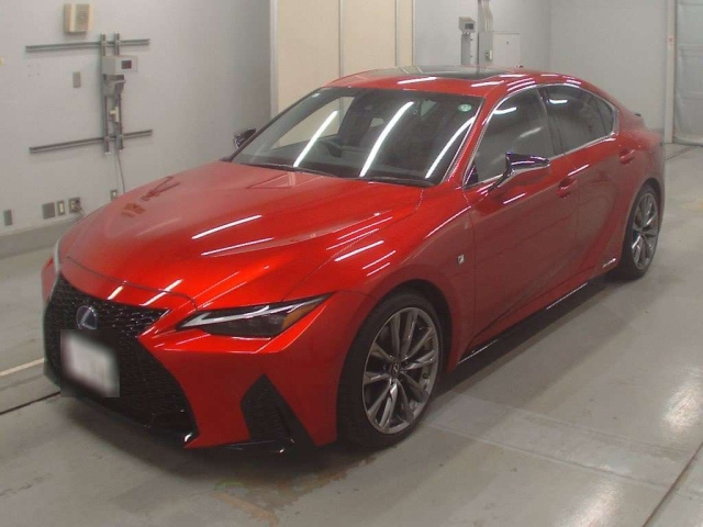 LEXUS IS