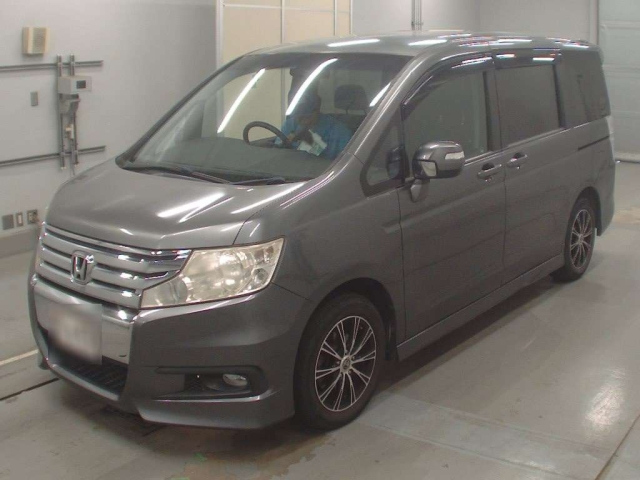 HONDA STEP WAGON 2010
