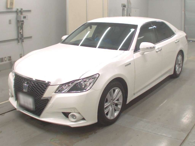 TOYOTA CROWN 2013