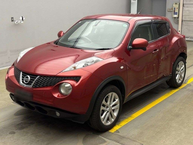 NISSAN JUKE 2013