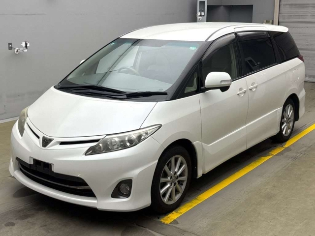 TOYOTA ESTIMA 2010
