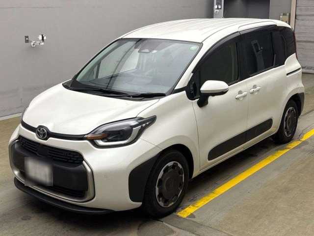 TOYOTA SIENTA 2022