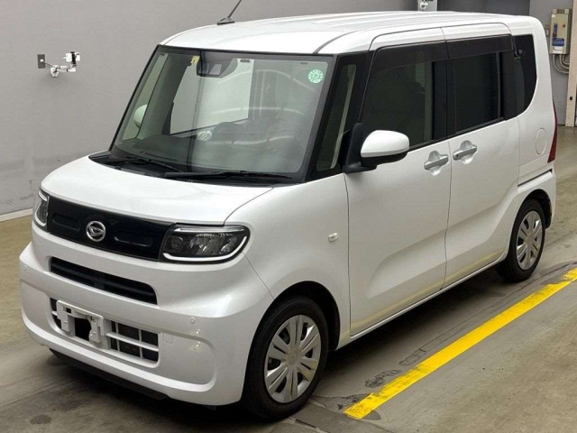 DAIHATSU TANTO 2021
