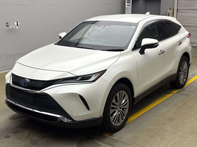 TOYOTA HARRIER 2022
