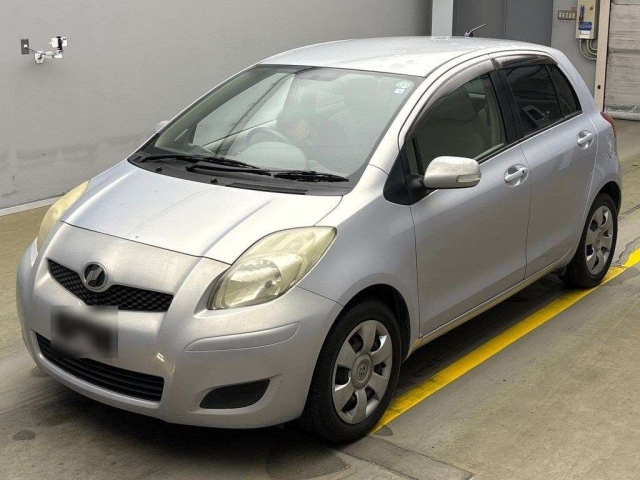 TOYOTA VITZ 2008