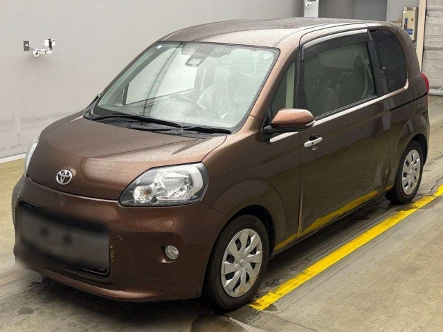 TOYOTA PORTE 2019
