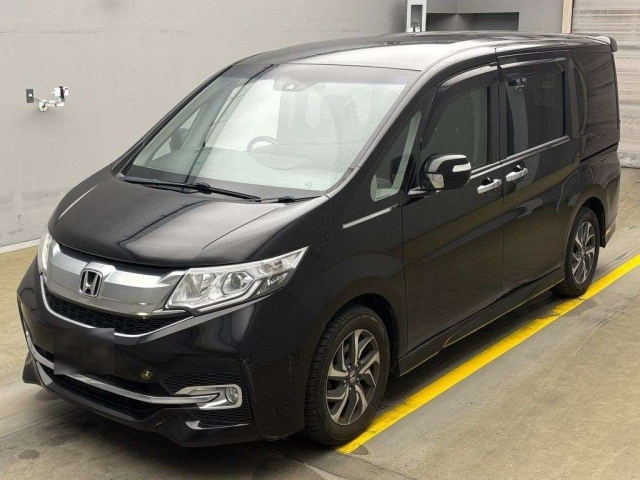 HONDA STEP WAGON 2015