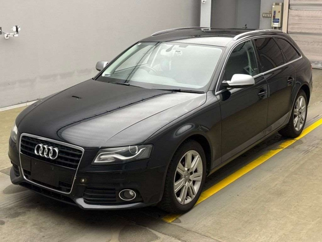 AUDI A4 2010