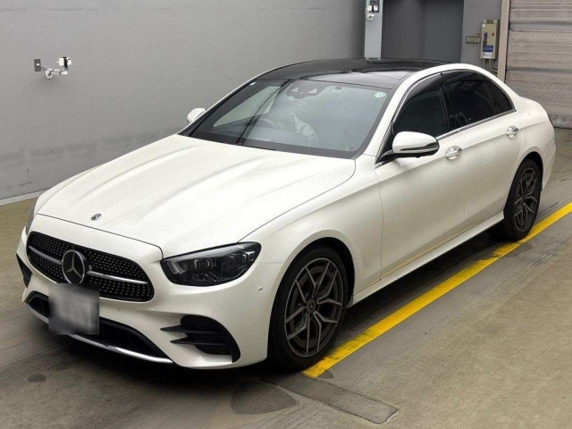 MERCEDES BENZ E CLASS 2021