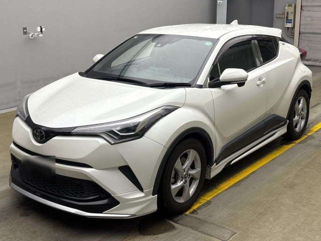 TOYOTA C-HR 2018