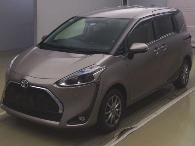 TOYOTA SIENTA 2022