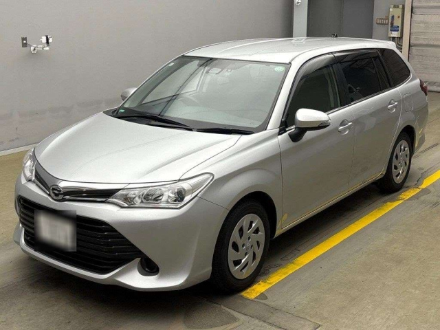 TOYOTA COROLLA FIELDER 2015