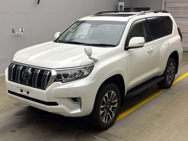 TOYOTA LAND CRUISER PRADO 2022