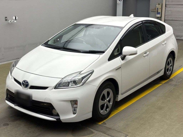 TOYOTA PRIUS 2012