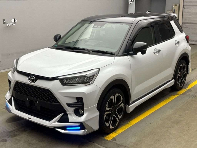 TOYOTA RAIZE 2020