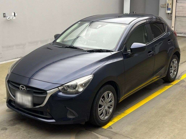 MAZDA DEMIO 2015