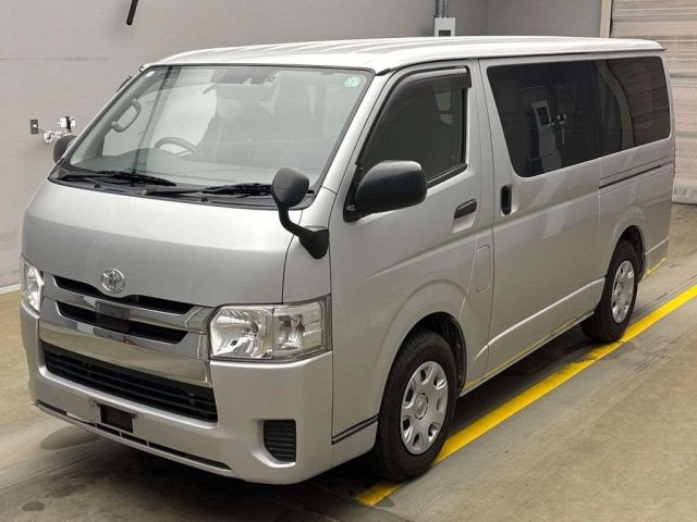 TOYOTA REGIUS ACE VAN 2019