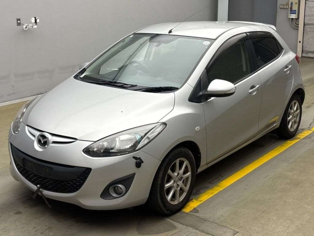 MAZDA DEMIO 2012